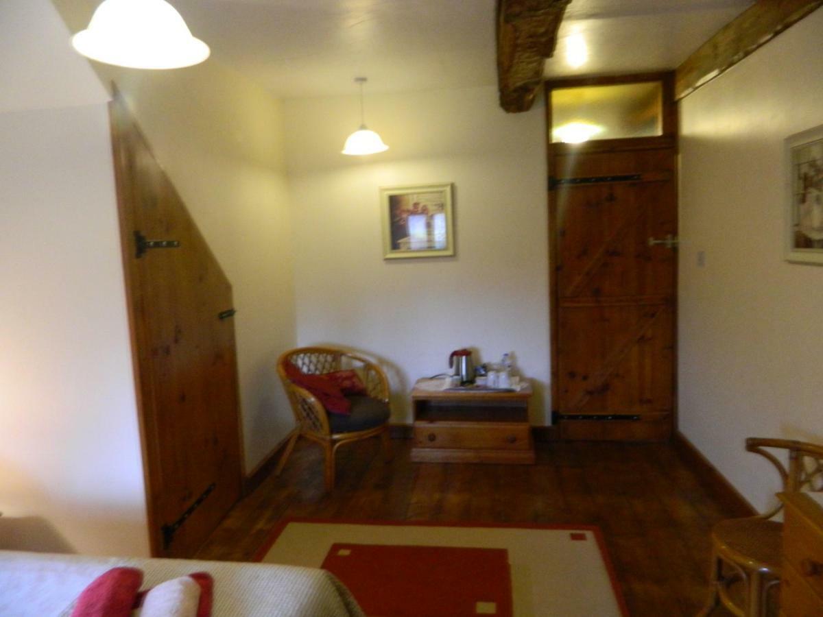 B&B La Seliniere Champ-du-Boult Екстериор снимка